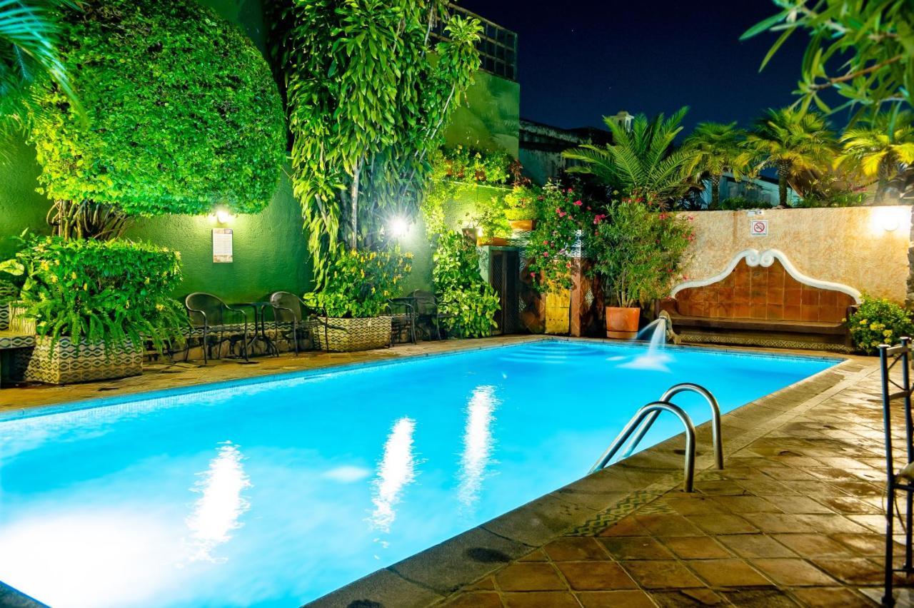 Hotel Casa Del Parque By Ahs Antigua Εξωτερικό φωτογραφία